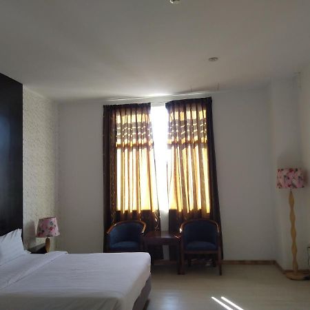 Ginasuite Kompleks27 Hotel Bandar Seri Begawan Exterior foto