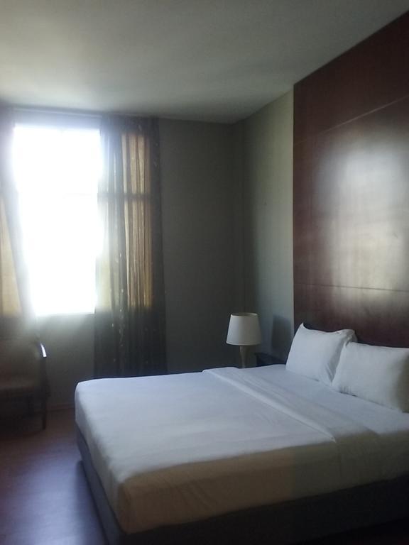 Ginasuite Kompleks27 Hotel Bandar Seri Begawan Exterior foto